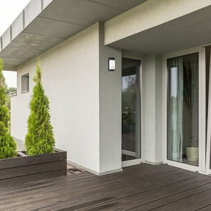 Vanjska zidna svjetiljka Opole (bijela + crna mat)