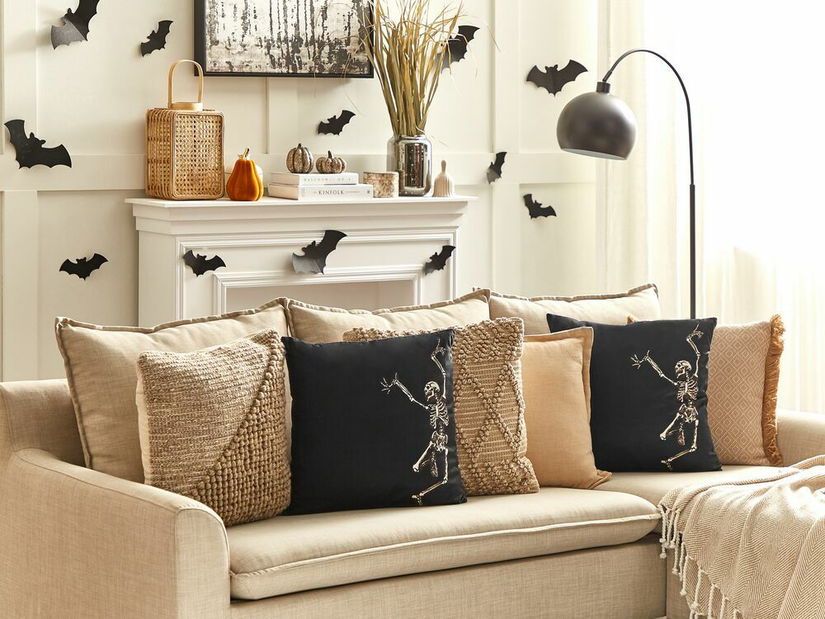 Set 2 buc perne decorative 45 x 45 cm Medvec (negru)