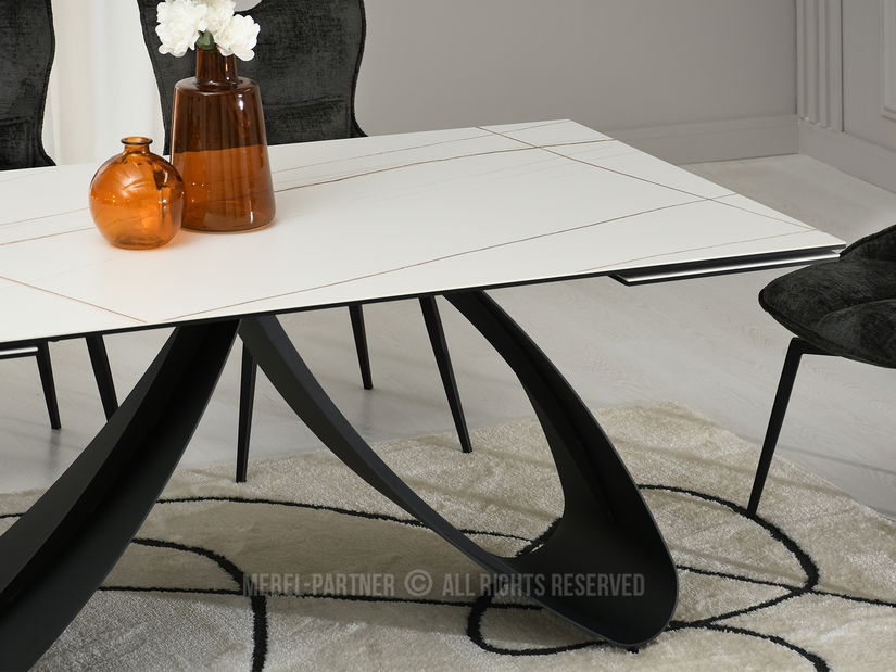 Jedálenský stôl Prego (biely mramor + čierna)