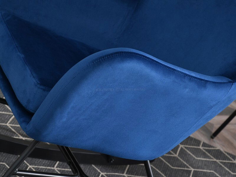 Fotelja Nesia (mornarsko plava + crna bukva)