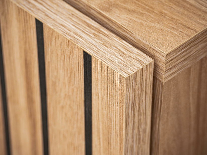 Vitrína Lyran WSW (hikora jackson + čierna) (s LED osvetlením)