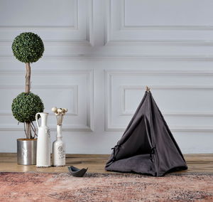 Domček pre domáce zvieratá Peta (sivá)