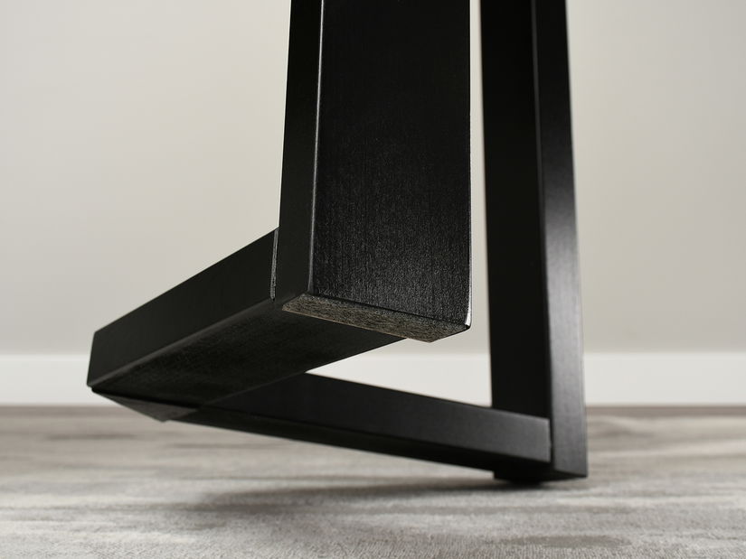 Jedálenský stôl Aceptar (čierna)