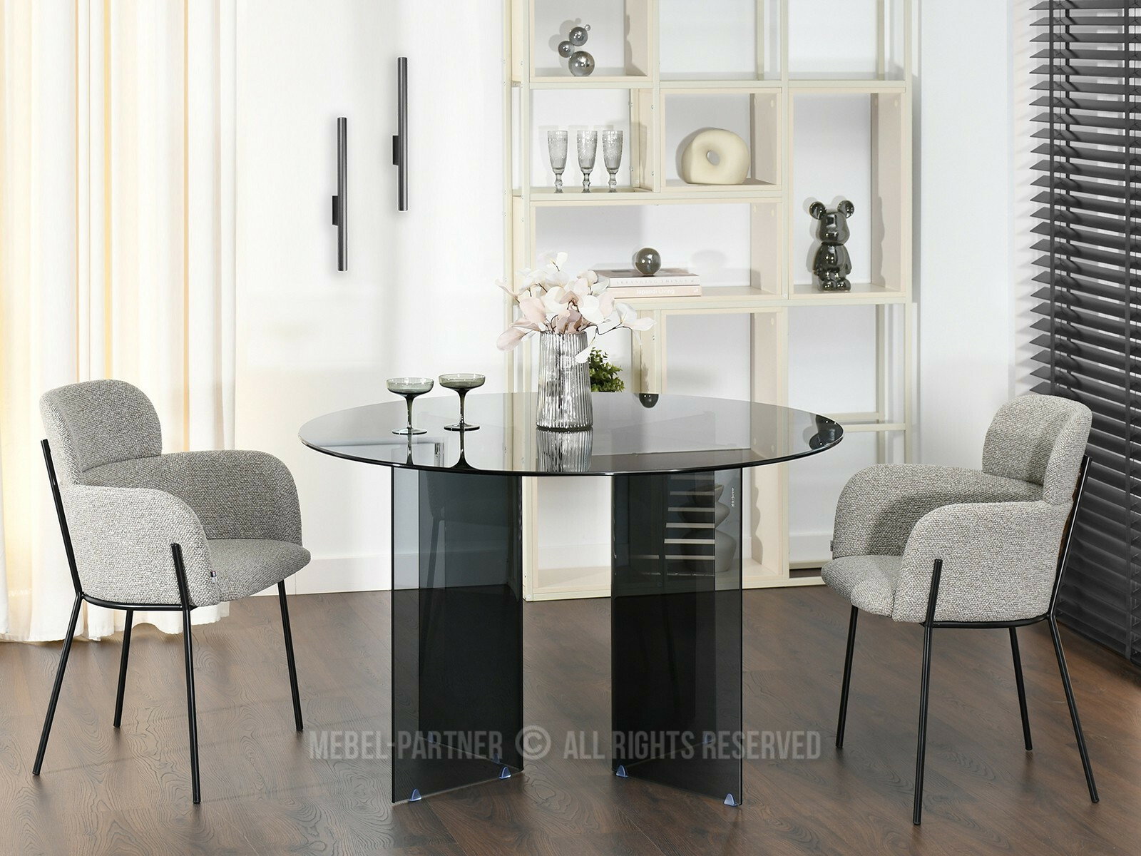 Masă sufragerie Abunda (sticlă fumurie)