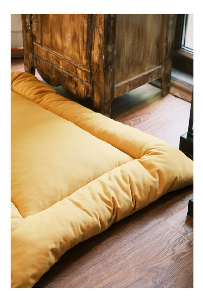 Pat (Culcuș) animale de casă Vakoku (Muștar)