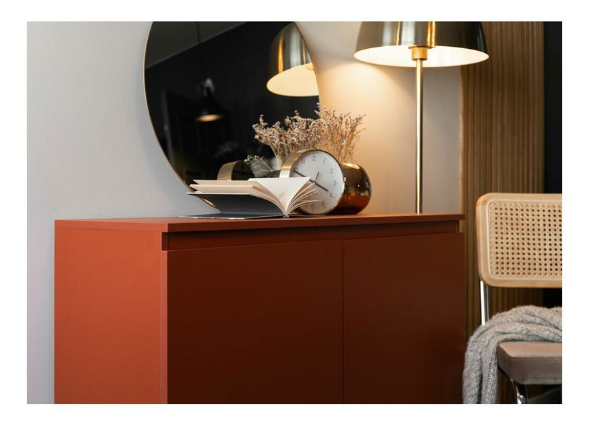 Skrinka Bennasi B2 (červená tehla + čierna)