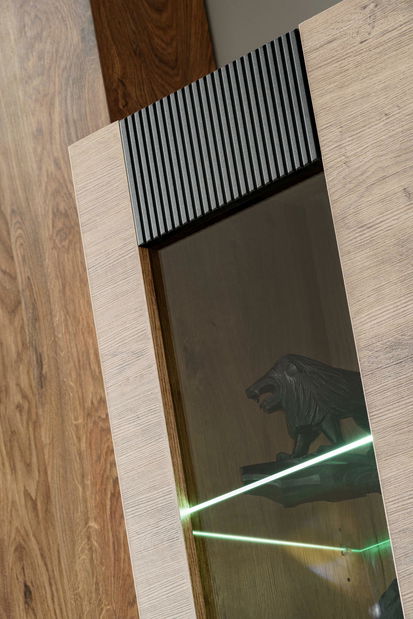 Obývacia stena Aruno AR-K (dub ribbeck + čierna) (s osvetlením) (s biokrbom)