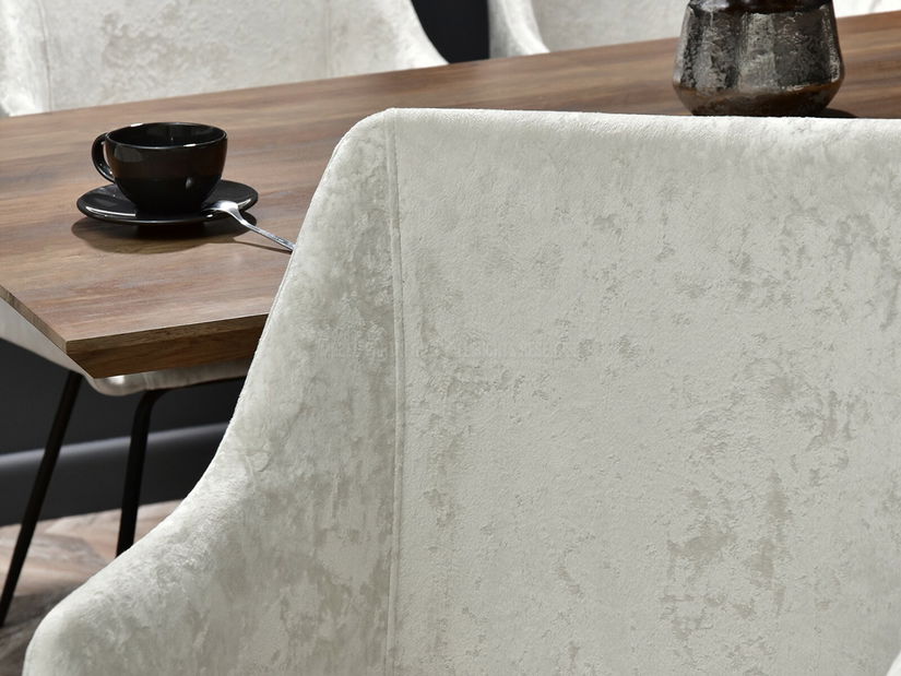 Jedálenská stolička Duplica (čierna)