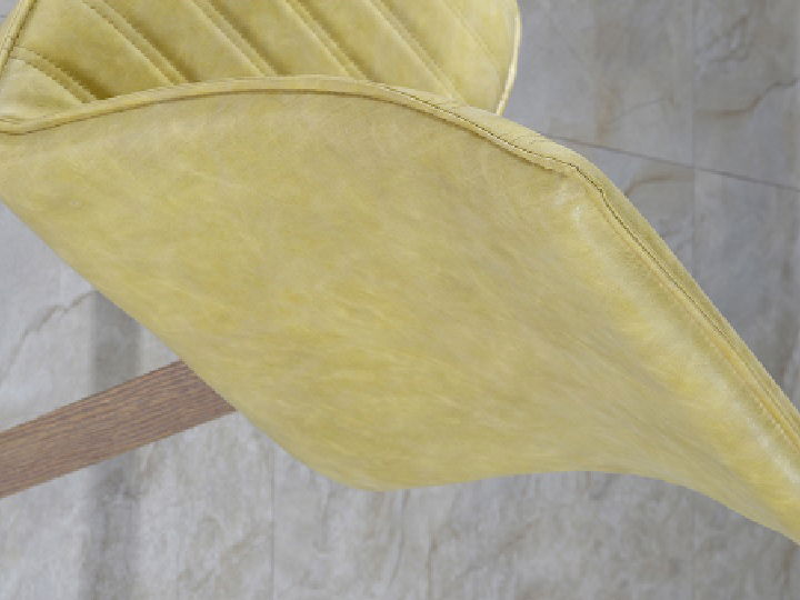 Scaun de sufragerie Nakisha (Piele ecologică Verde)