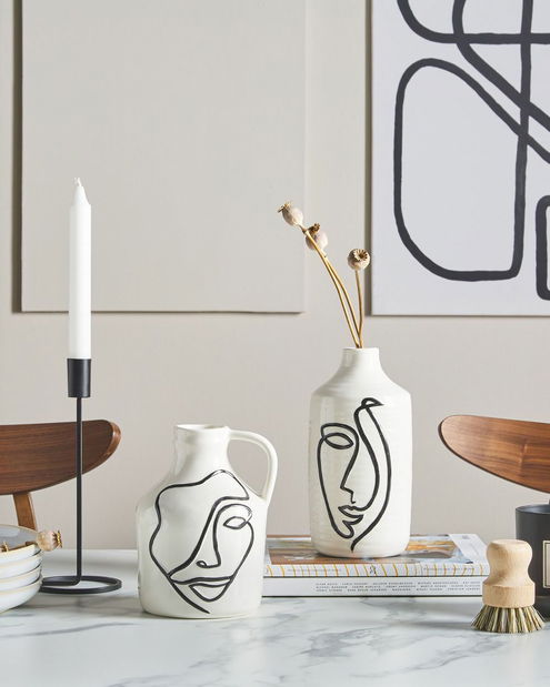 Váza Aeny (biela)
