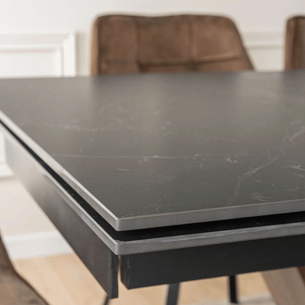 Széthúzható étkezőasztal Rixy (dió + fekete) (6-8 fő részére)