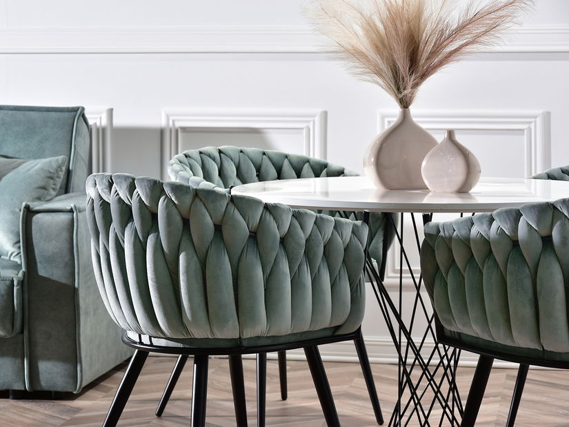 Jedálenská stolička Radio (čierna)