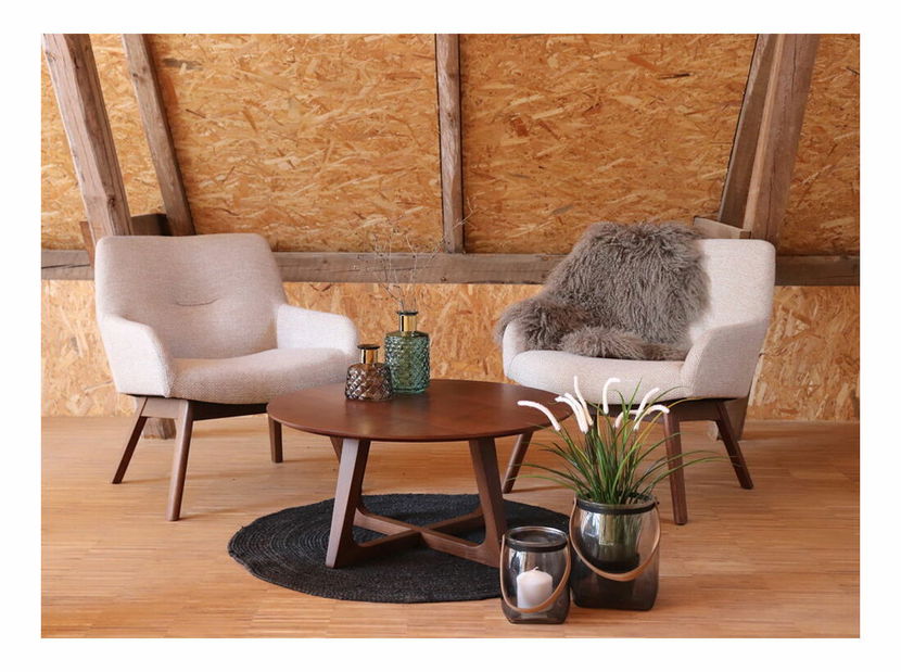 Kreslo Lesaliaina (piesková)