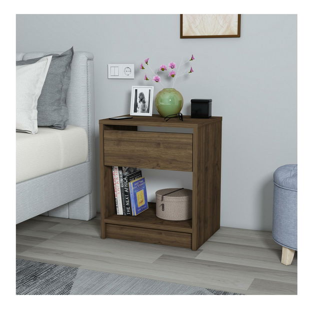 Noptieră Cedrea (nuc)