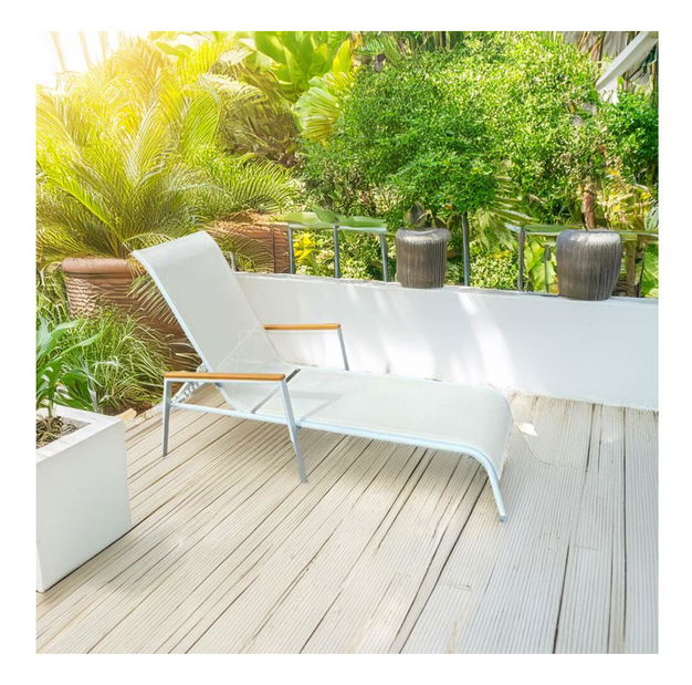 Zahradní lehátko Banto (bílá + dub) *bazar