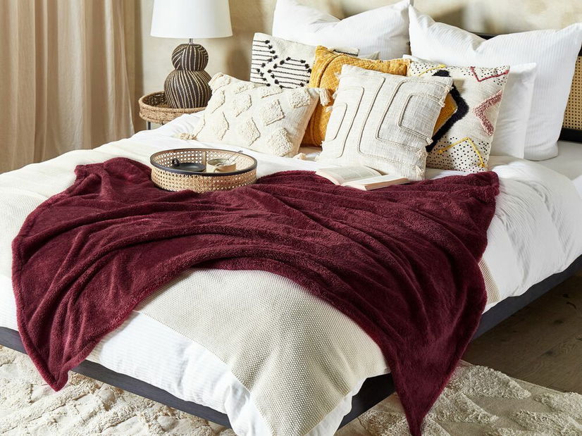 Deka 125 x 150 cm Namza (červená)