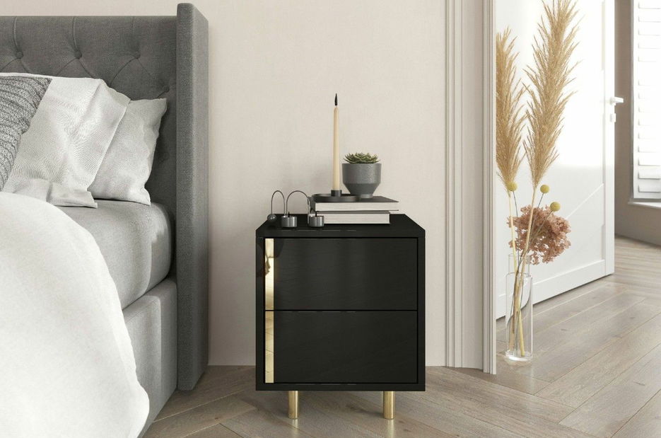 Noční stolek Naturlig Carra (vysoký lesk černý)
