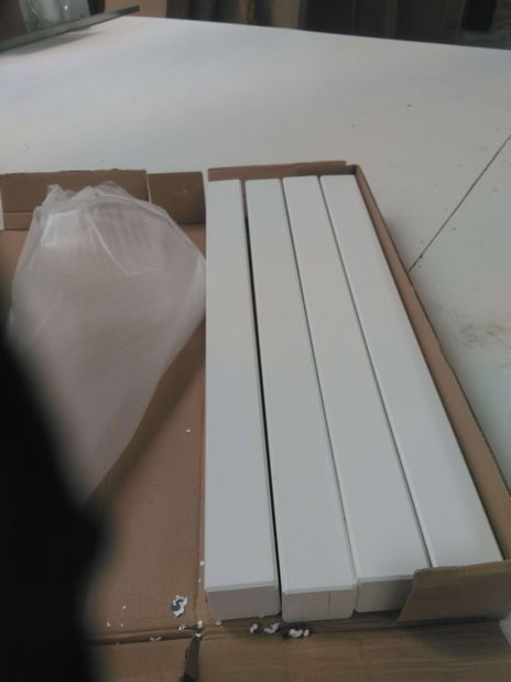 Jídelní stůl Hema (pro 6 až 8 osob) *bazar