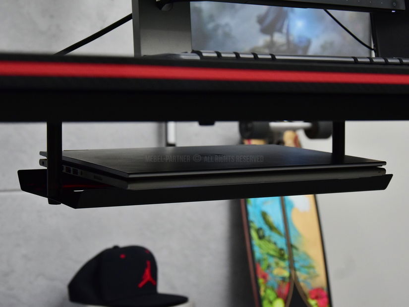 PC stolek Matts Led (černá)