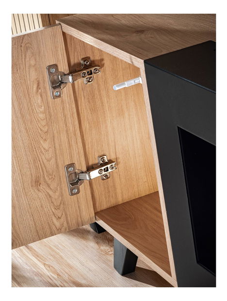 Tv stolek/skříňka Lyran K (s bio krbem) (hikora jackson + černá)