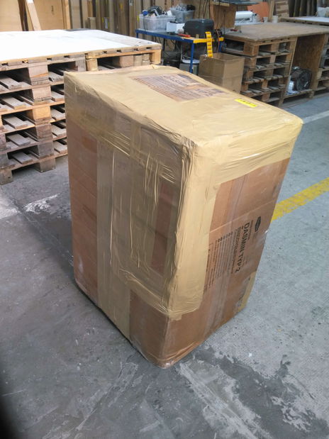 Barová židle Dasmona 2 (černá + zlatá + chromová) *bazar