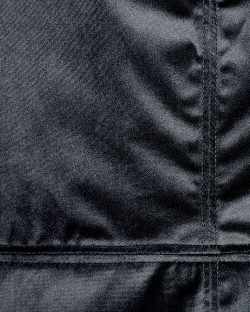 Křeslo Nybza (černá)