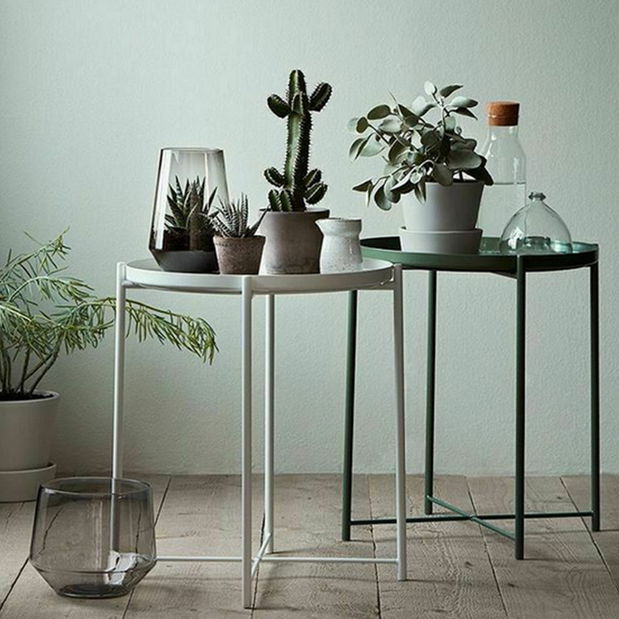 Příruční stolek Tadra (bílá)