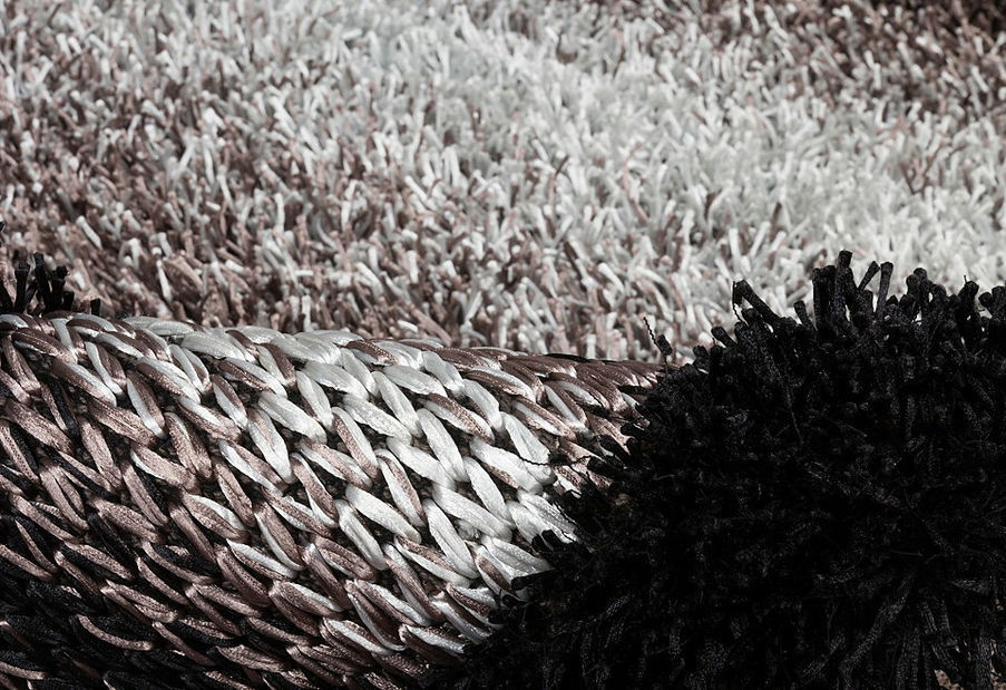 Ručně tkaný koberec Sepia 100 Black