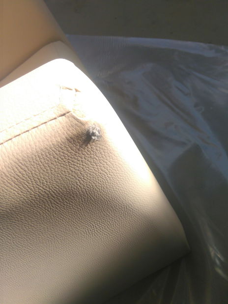 Křeslo Elidin (krémová) *bazar