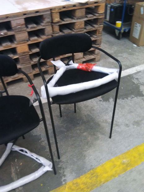 Židle Adel (černá) *bazar