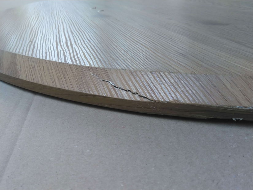 Jídelní stůl Amee (dub + černá) (pro 4 osoby) *bazar