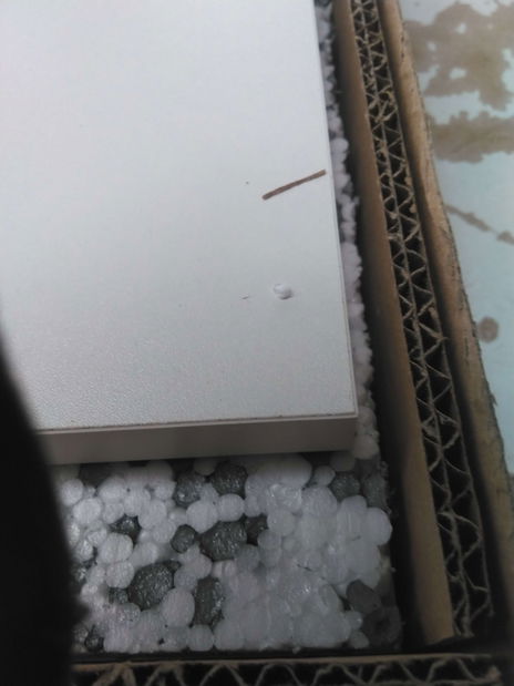 Obývací stěna Ramon I (bílá + lesk černý) (s osvětlením) *bazar