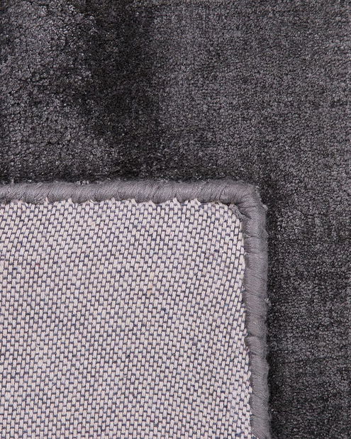 Koberec 140x200 cm GARI II (látka) (tmavě šedá)