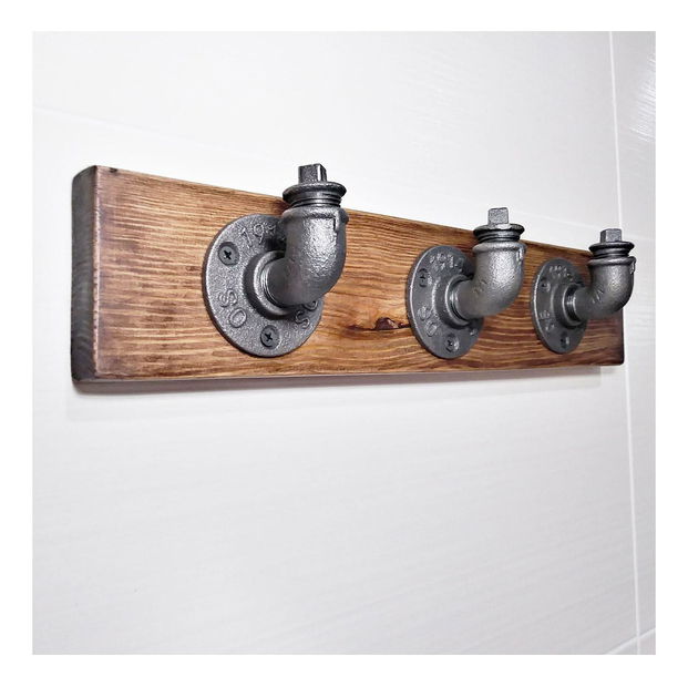 Věšákový panel Nenanu 8 (ořech + černá)