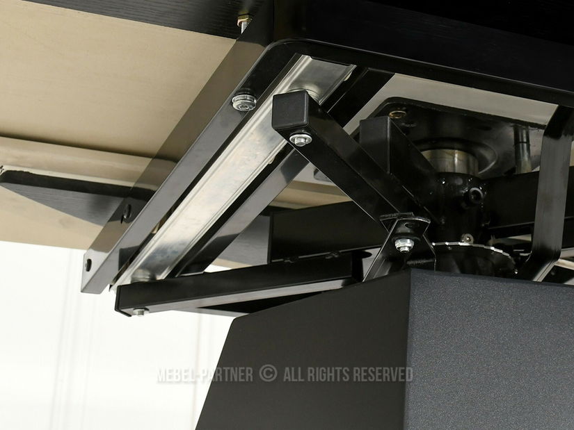 Jídelní stůl Zapatista (mramor + černá)