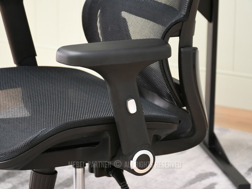 Židle Ikarus (černá)