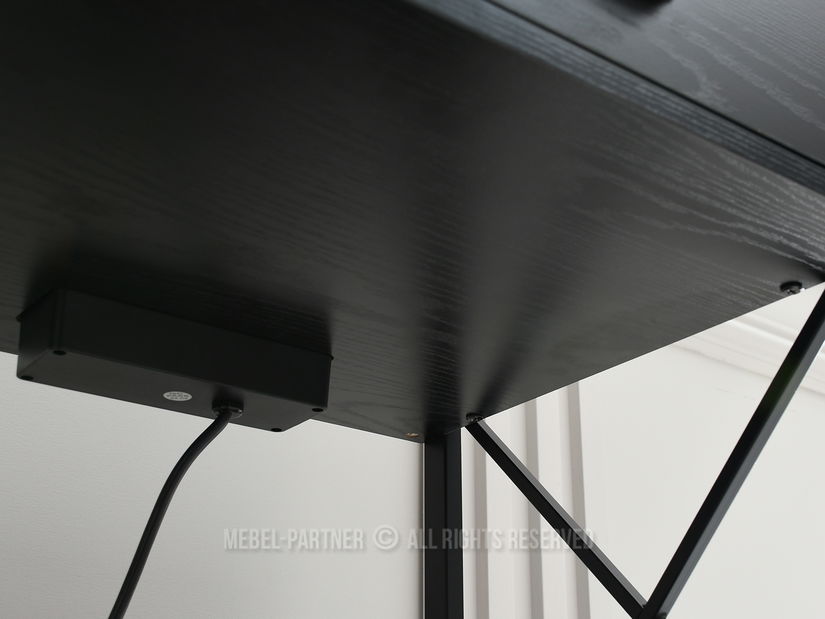 Noční stolek Torry (černé dřevo + černá)