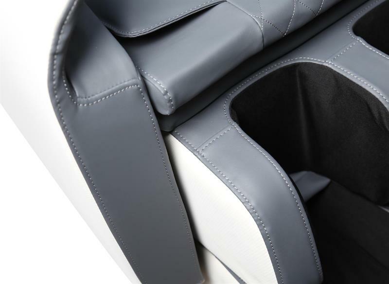 Křeslo Tawanna (skořicová)