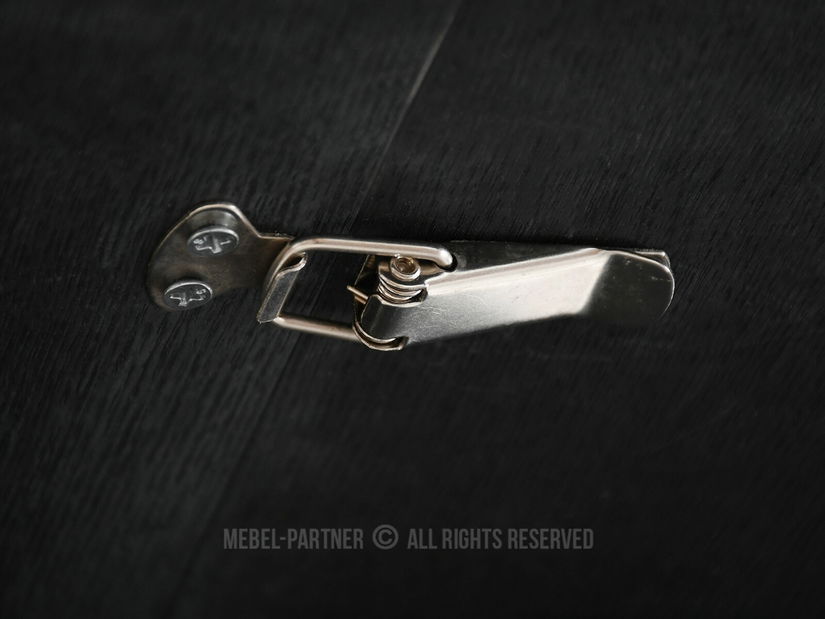 Jídelní stůl Paga (černé dřevo + černá)