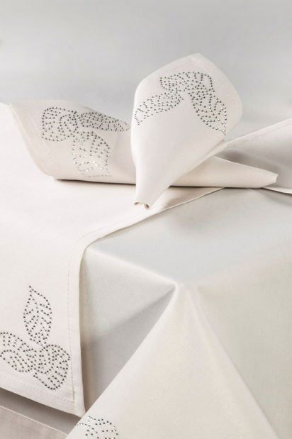 Ubrus 30X30 cm Oliwia (béžová) (1 ks)