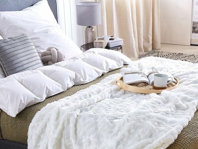 Deka 180 x 220 cm Terre (bílá)