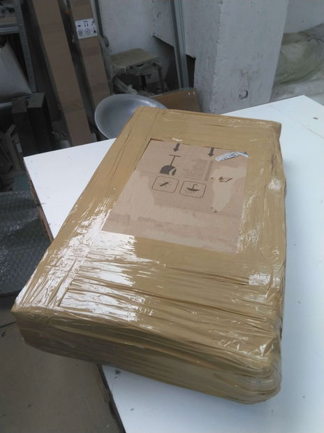 Jídelní stůl Olivo (pro 8 a více osob) (dub lindberg) *bazar