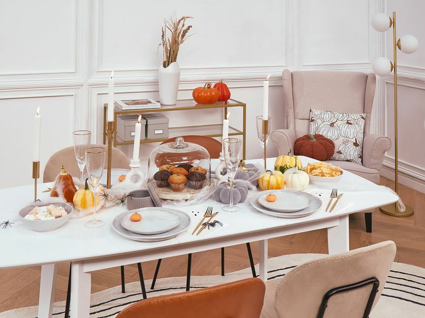 Jídelní stůl Stanford (pro 6 až 8 osob) (bílá)