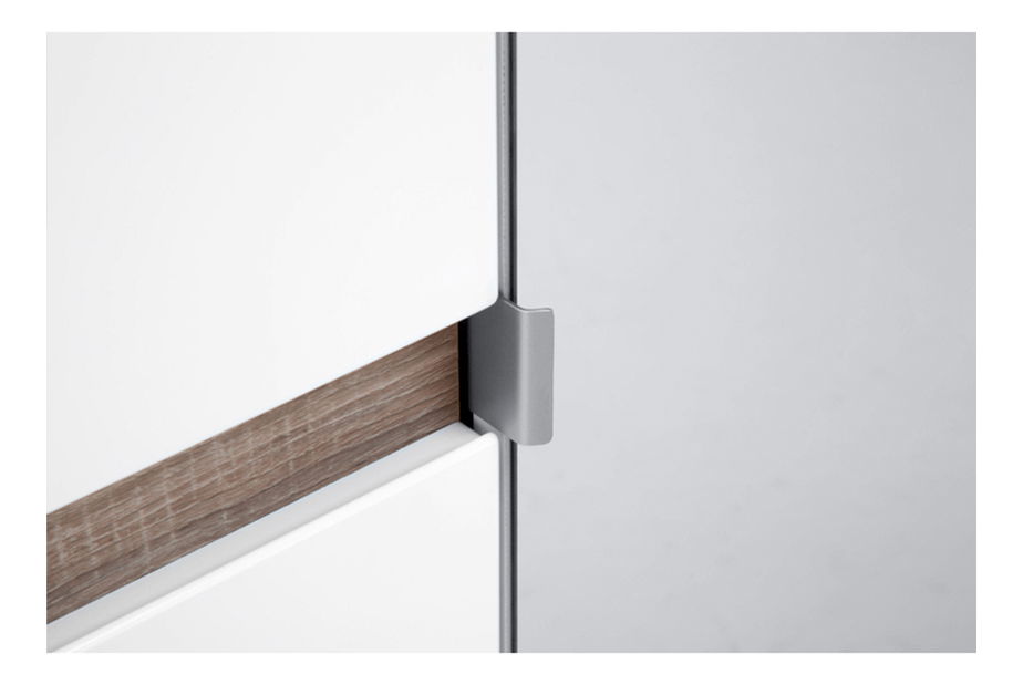 Šatní skříň Lynatet Typ 23