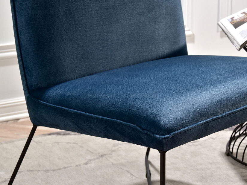 Relaxační křeslo Pakorabanas (černá)