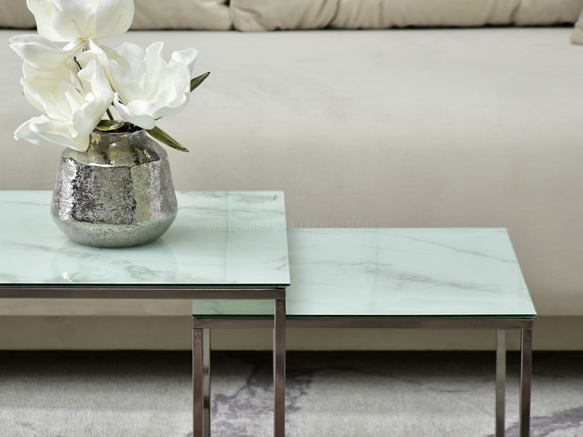 Konferenční stolek Prana Law (bílý mramor + černá)