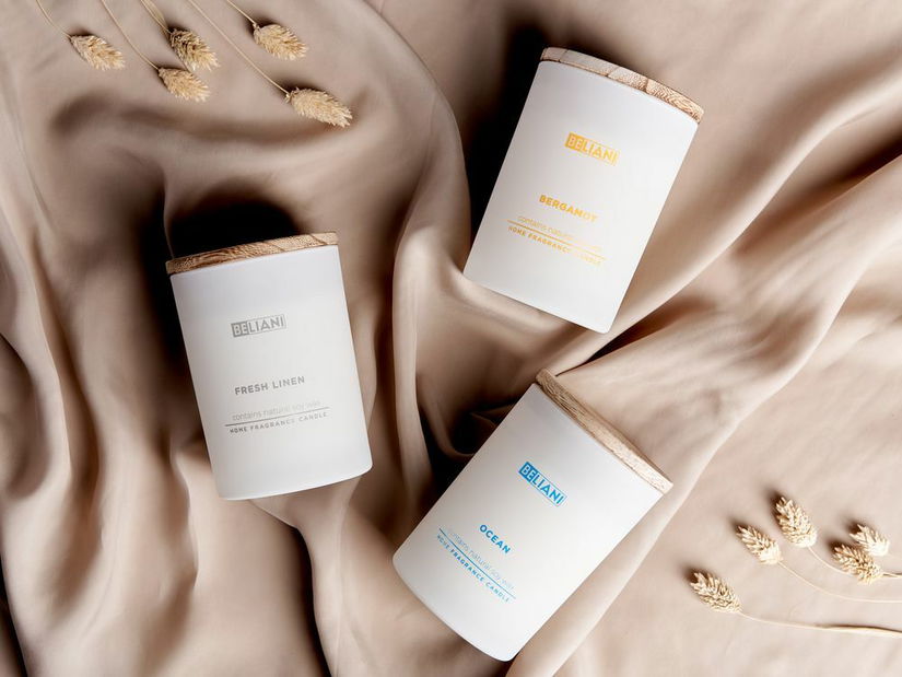 Sada 3 ks vonných svíček oceán/bergamot/svěží prádlo Saturnus (bílá)