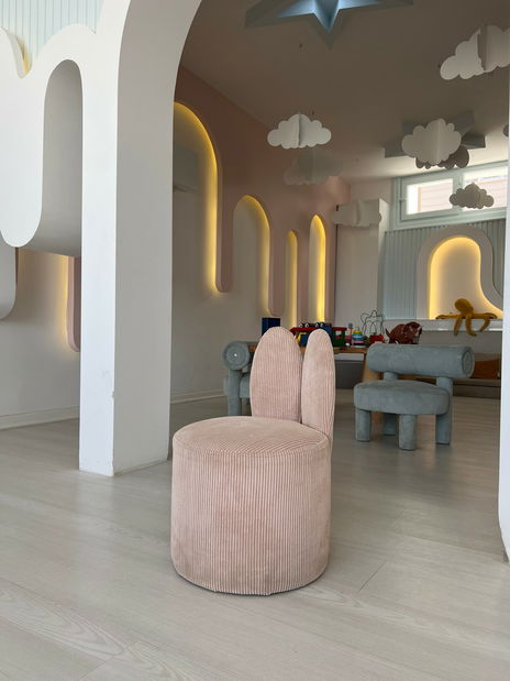 Taburetka Bunnie (růžová)