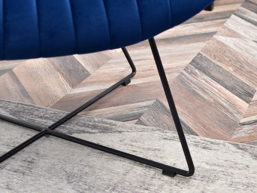 Relaxační křeslo Nuttshell (černá)