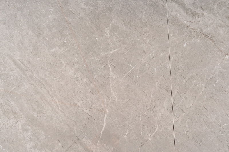 Rozkládací jídelní stůl 160-210 cm Cecelia (šedá + černá) (pro 8 a více osob)